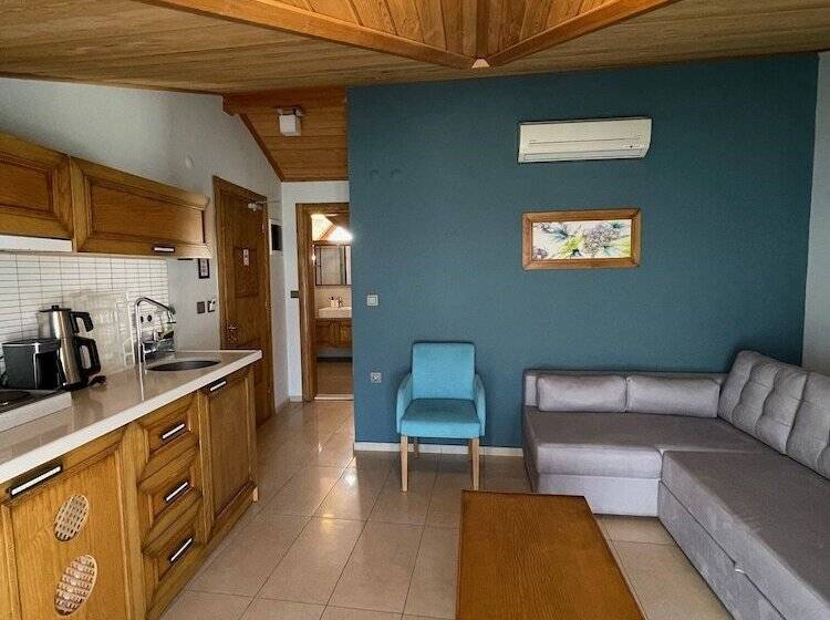 Veziroglu Apart