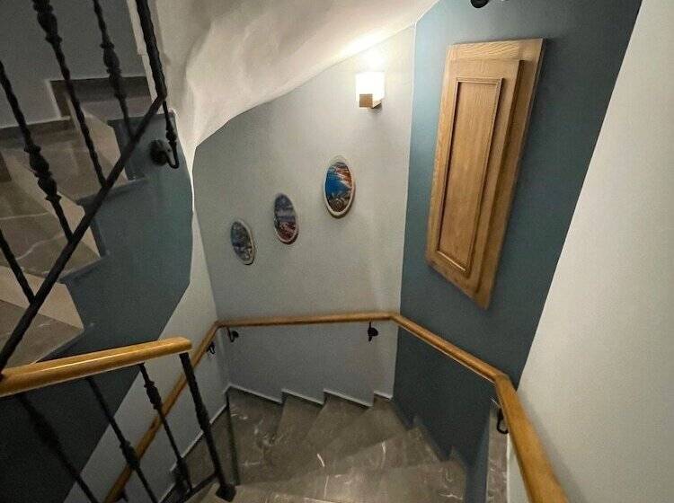 Veziroglu Apart