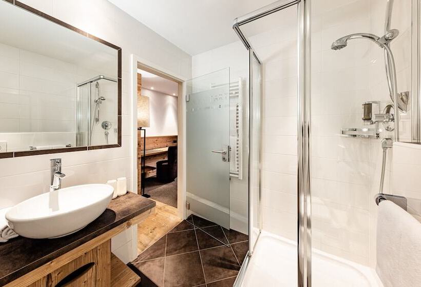 Arthotel Anterleghes Gardenahotels