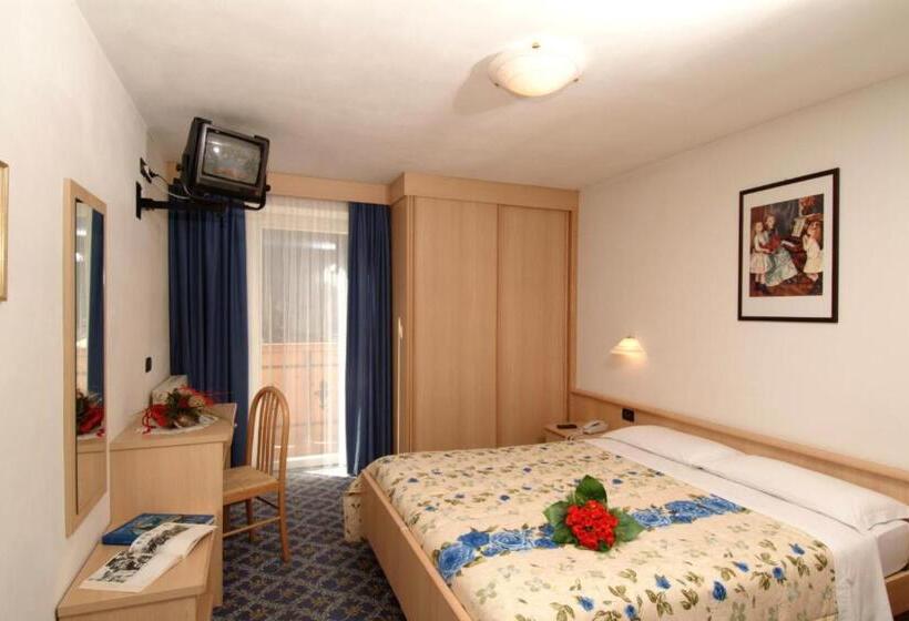 هتل Albergo Fiordaliso