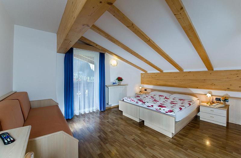 هتل Albergo Fiordaliso