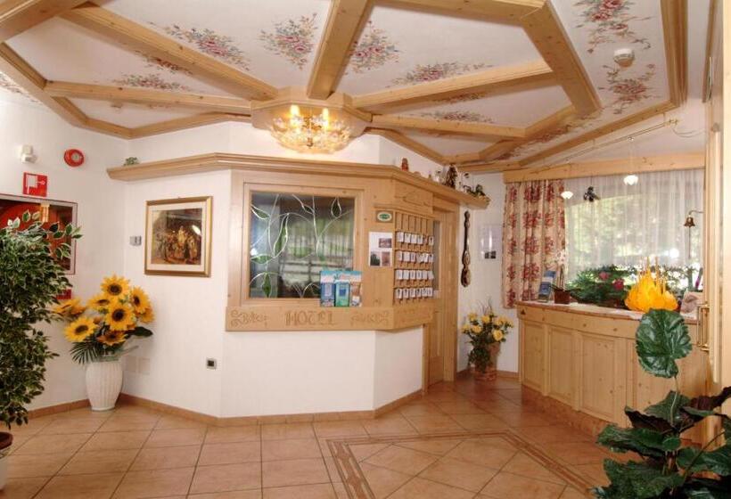 هتل Albergo Fiordaliso