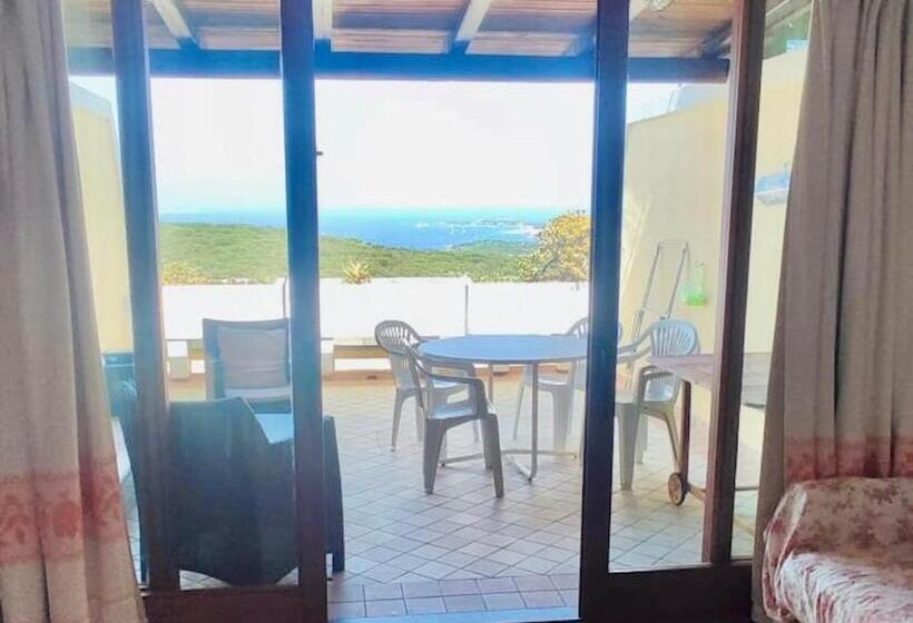 Отель Superior Apartments In Residence In Cugnana Verde