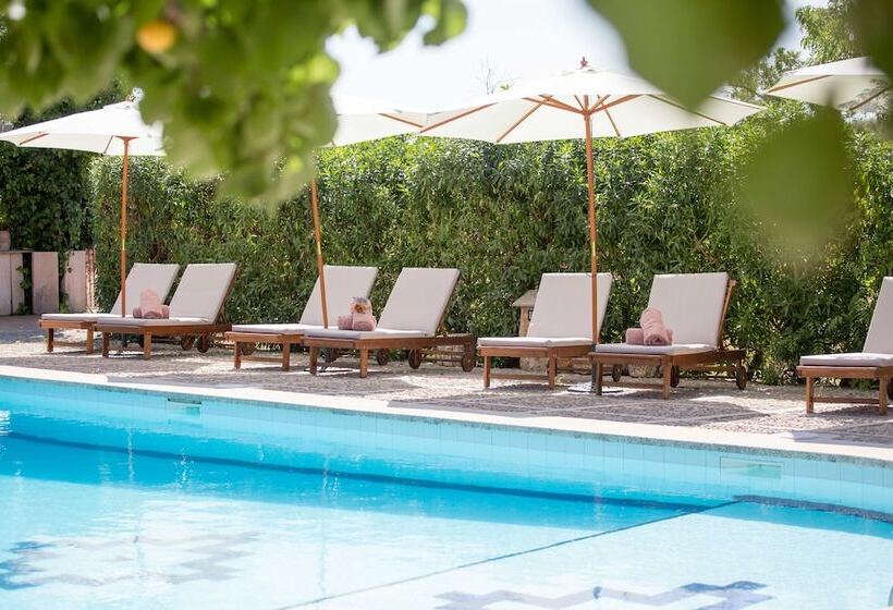 هتل Agroturismo Es Quatre Cantons