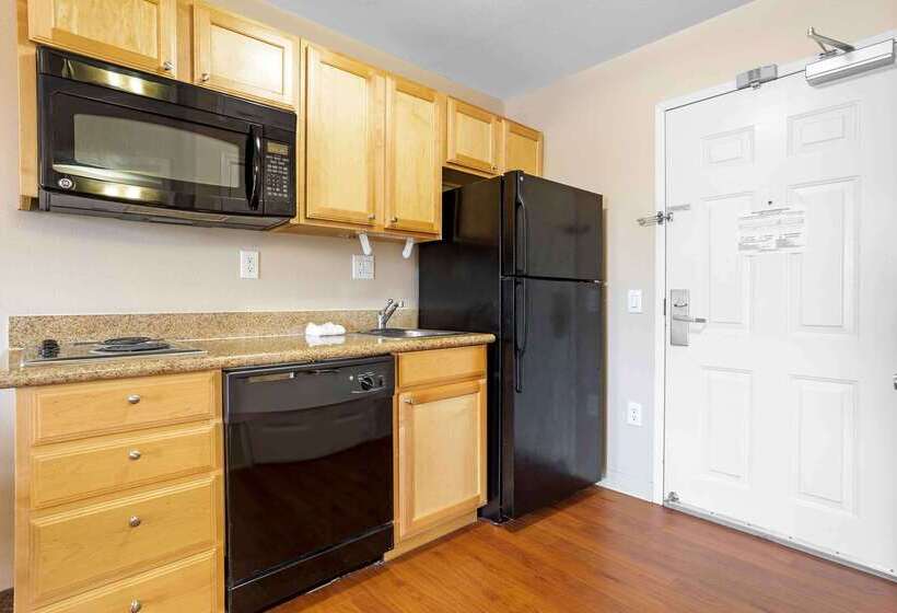 هتل Extended Stay America Suites  Houston  Katy  I10