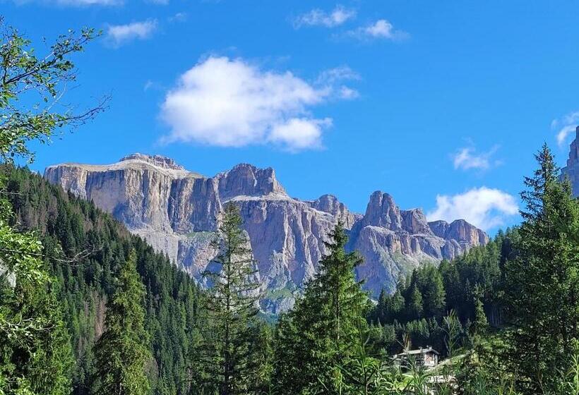 هتل Garni B&b Mozart Nesthouse