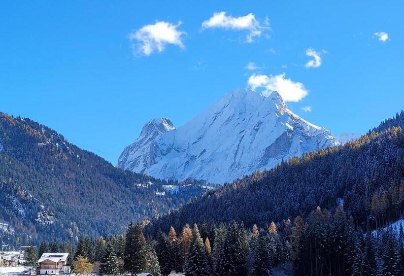 هتل Garni B&b Mozart Nesthouse