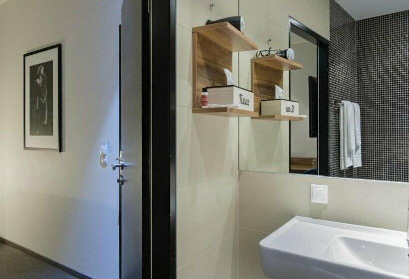 Fotos del hotel Koncept  Liebelei:  56