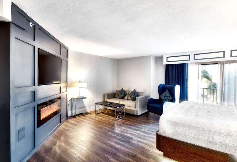 Отель Doubletree By Hilton Hilton Head Island