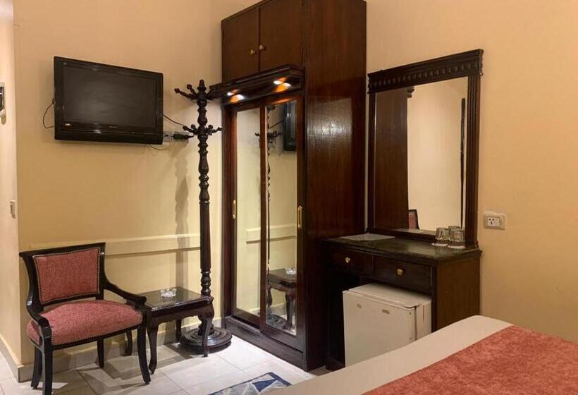 Fotos del hotel Holidays Express:  44