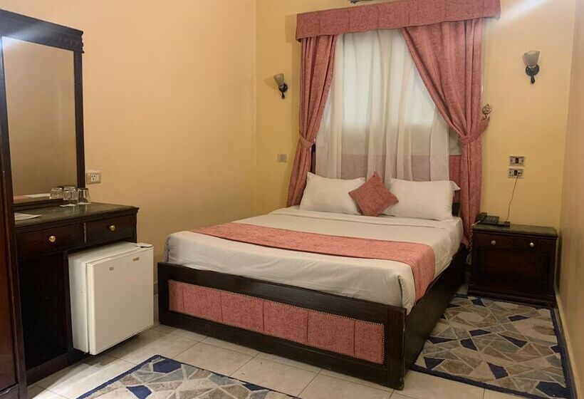 Fotos del hotel Holidays Express:  27