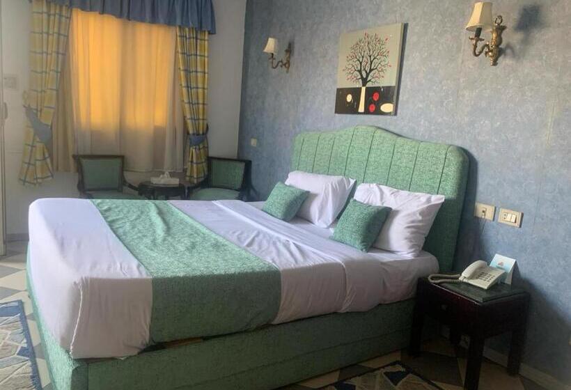 Fotos del hotel Holidays Express:  8