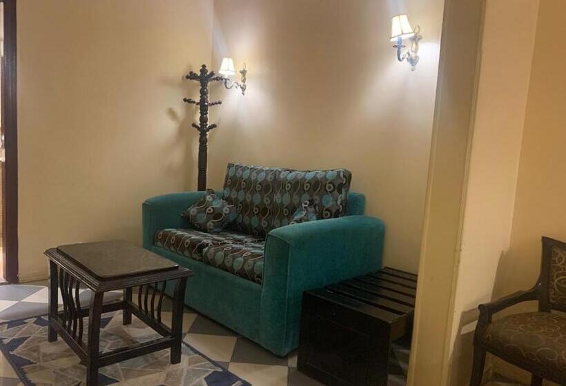 Fotos del hotel Holidays Express:  68