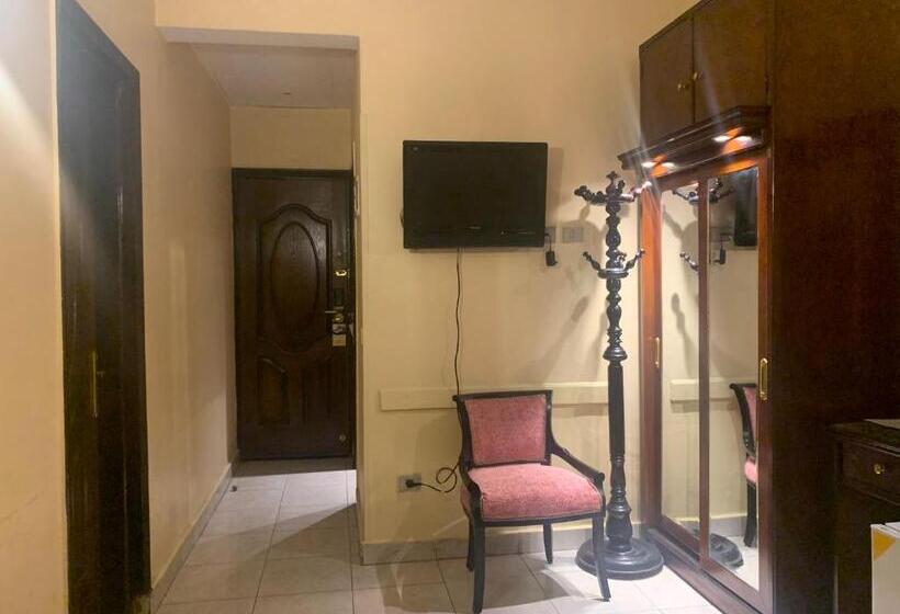 Fotos del hotel Holidays Express:  84