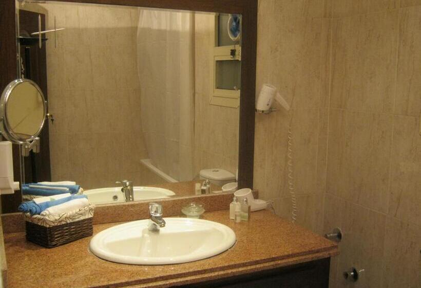 Fotos del hotel Holidays Express:  21