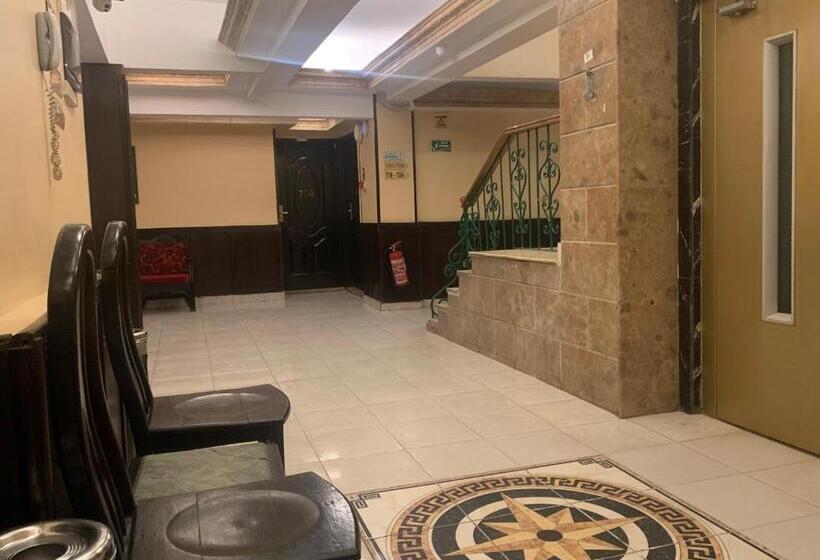 Fotos del hotel Holidays Express:  24