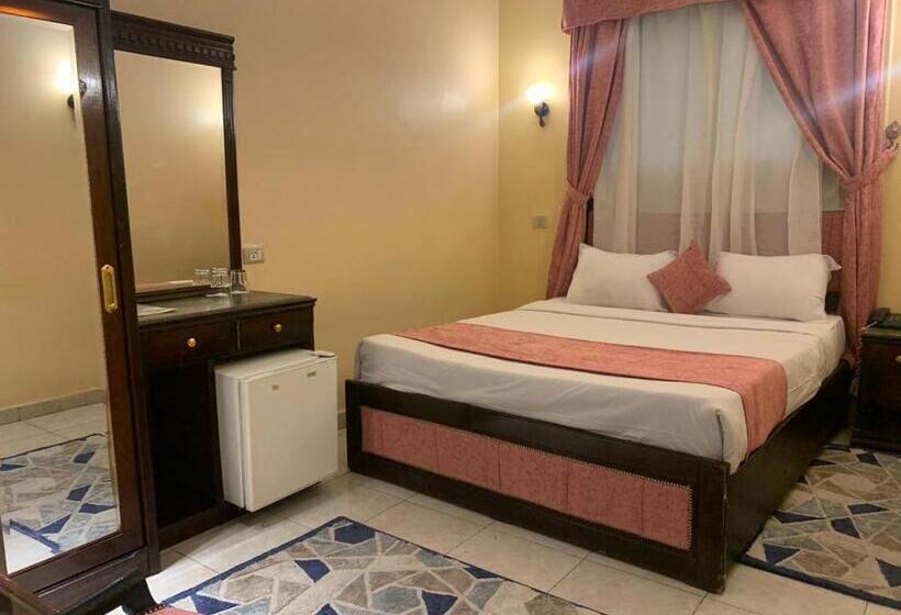 Fotos del hotel Holidays Express:  19