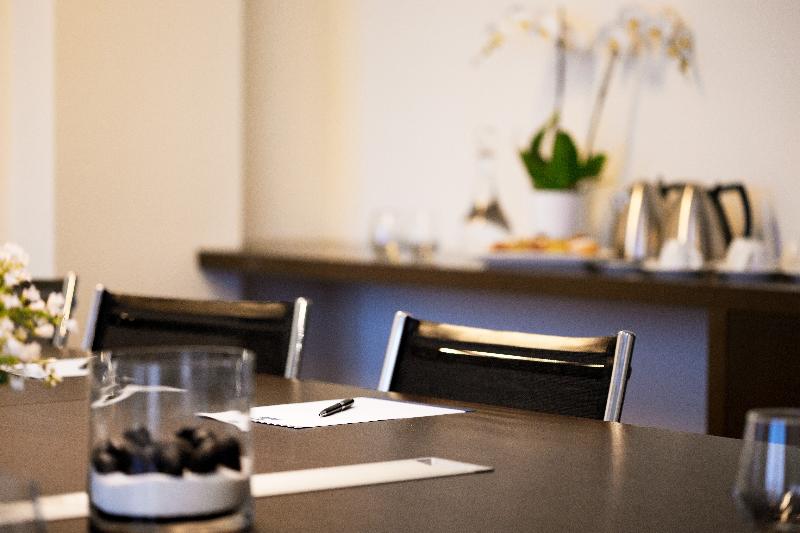 Fotos del hotel Ih S Roma Z3:  8