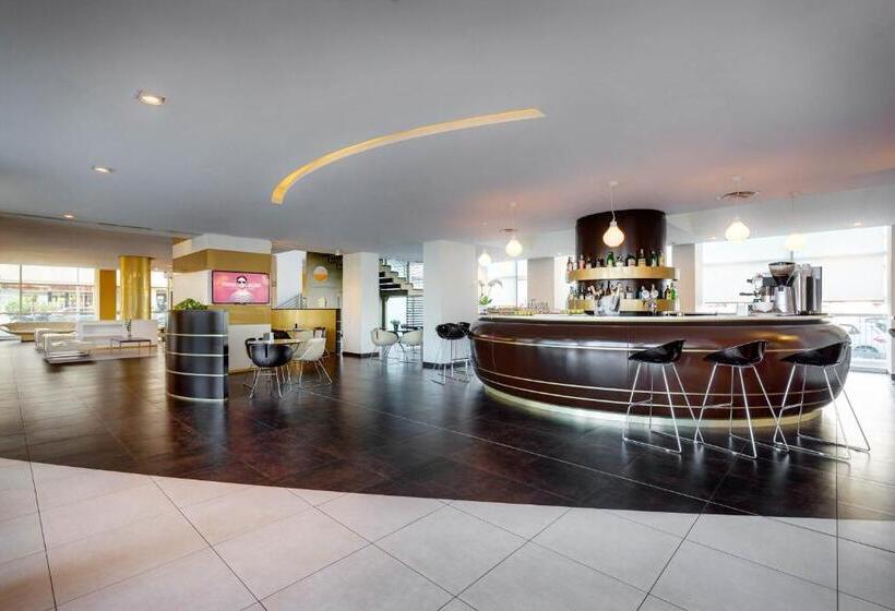 Fotos del hotel Ih S Roma Z3:  36