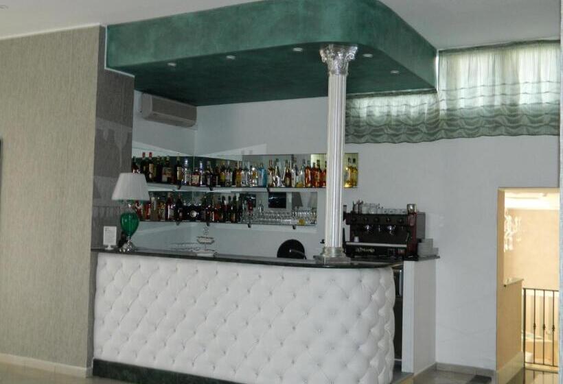 هتل Inn