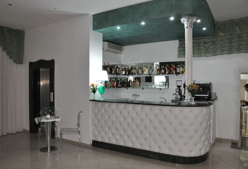 هتل Inn