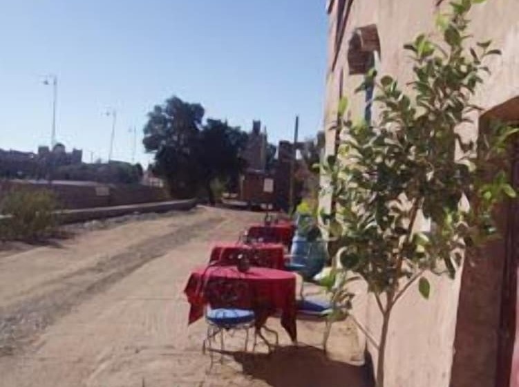 هتل La Petite Kasbah