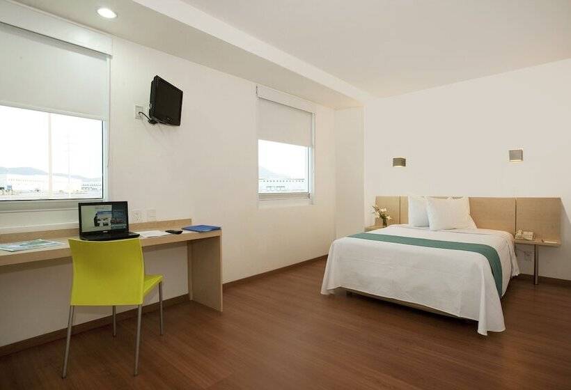 Fotos del hotel One Saltillo Derramadero:  6