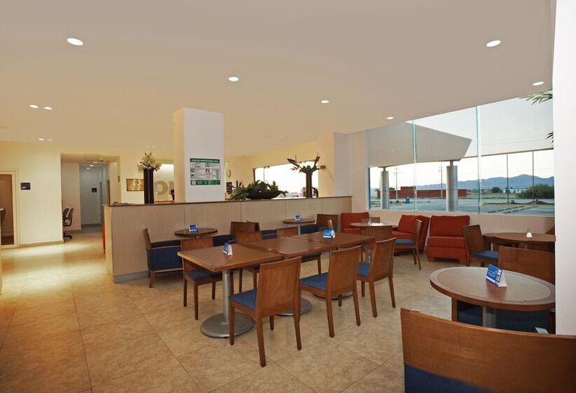Fotos del hotel One Saltillo Derramadero:  27