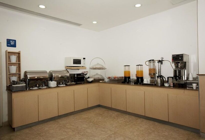 Fotos del hotel One Saltillo Derramadero:  28