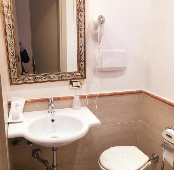 Fotos del hotel Quadrifoglio By Mancini:  13