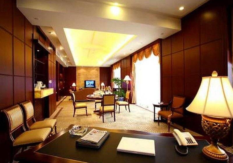 هتل Ramada Plaza Sinobay Shanghai
