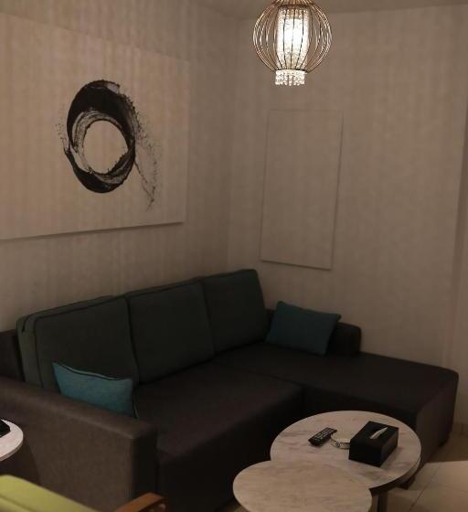 هتل Ramee Palace
