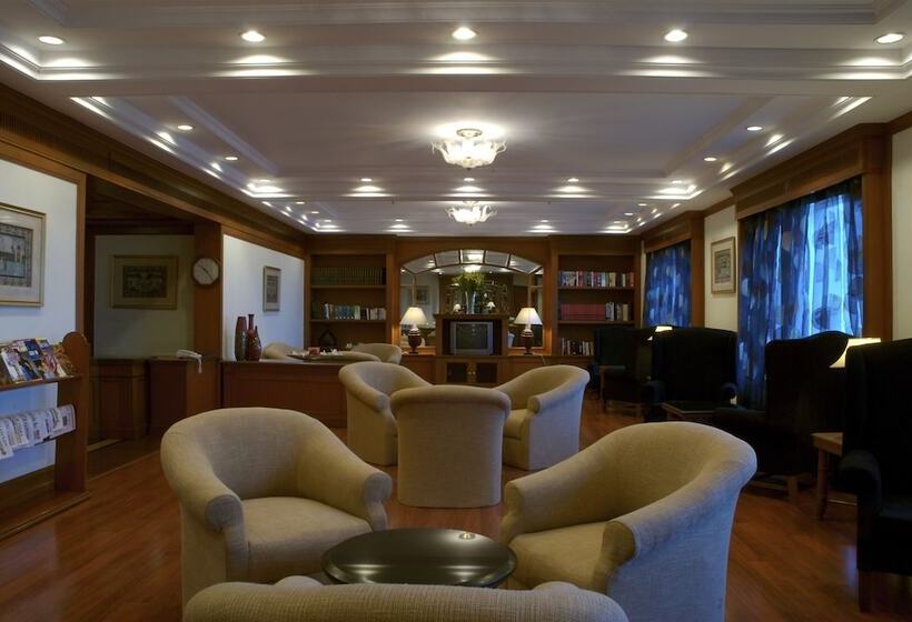 Fotos del hotel Taj Deccan:  12