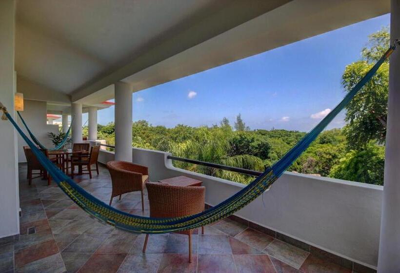 Riviera Maya Suites