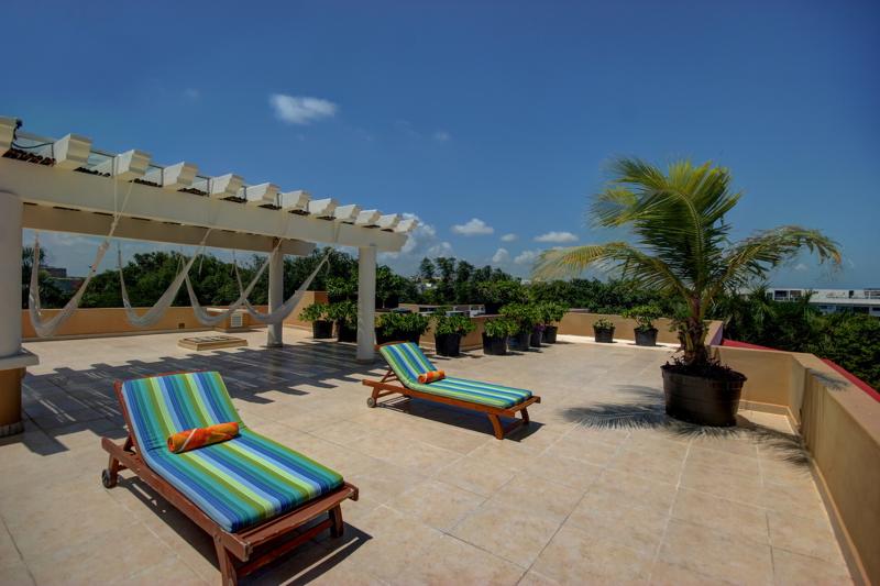 Riviera Maya Suites
