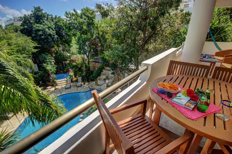 Riviera Maya Suites