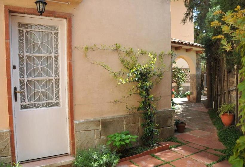 Tibidabo Apartments