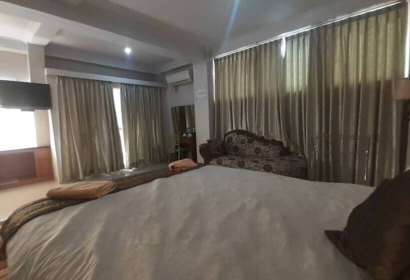 هاستل Lamnyong Syariah By Oyo Rooms