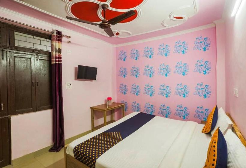 Отель Spot On 65647 Royal Inn Guest House