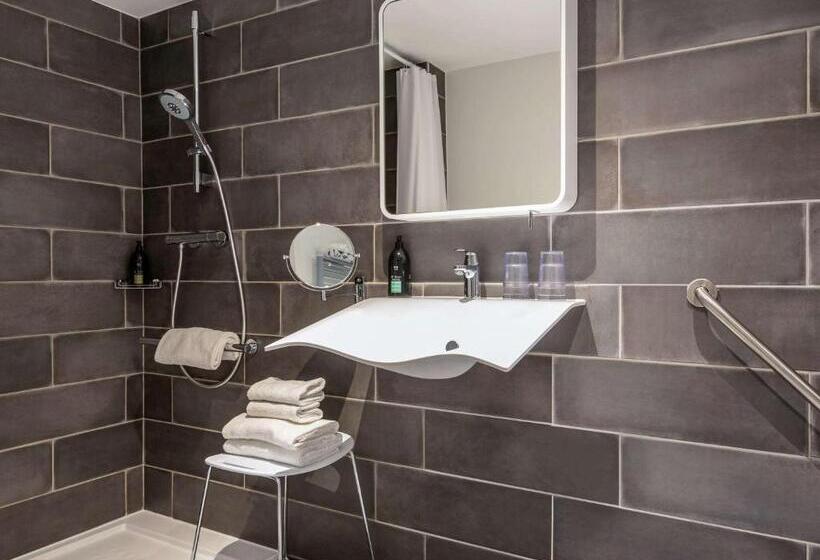 Aparthotel Adagio Paris Suresnes Longchamp