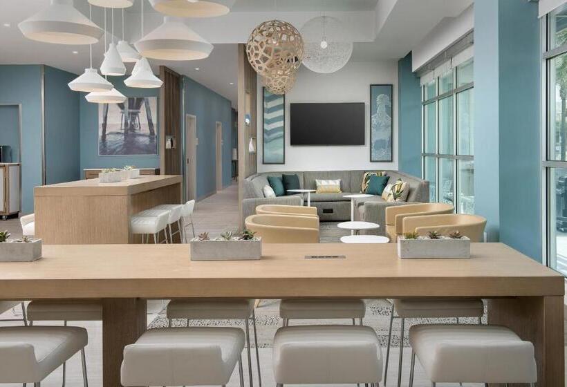 هتل Element Jacksonville Beach