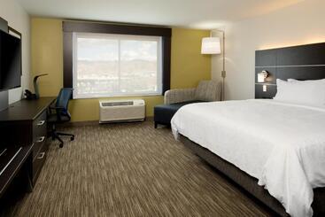 هتل Holiday Inn Express And Suites Bullhead City