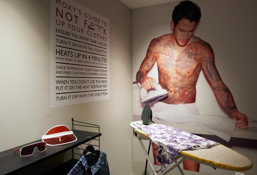 هتل Moxy Sophia Antipolis