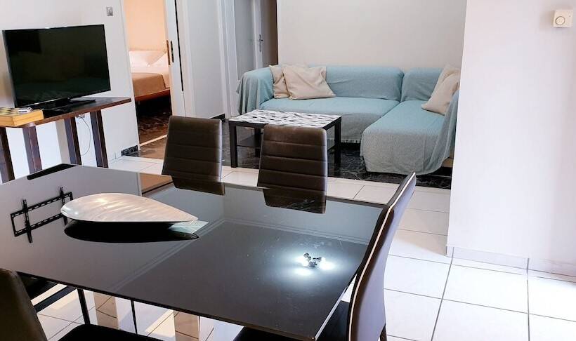 پانسیون Garden Square Inn