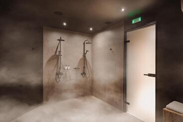 استراحتگاه Azur Retreat