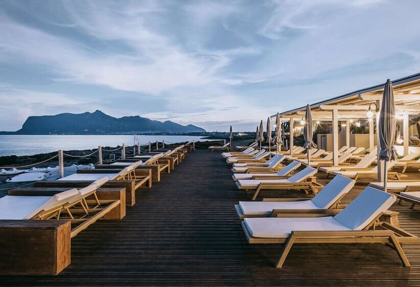هتل Mangia S Favignana Resort
