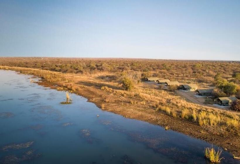 צימר Explorers Little Mongena Tented Camp