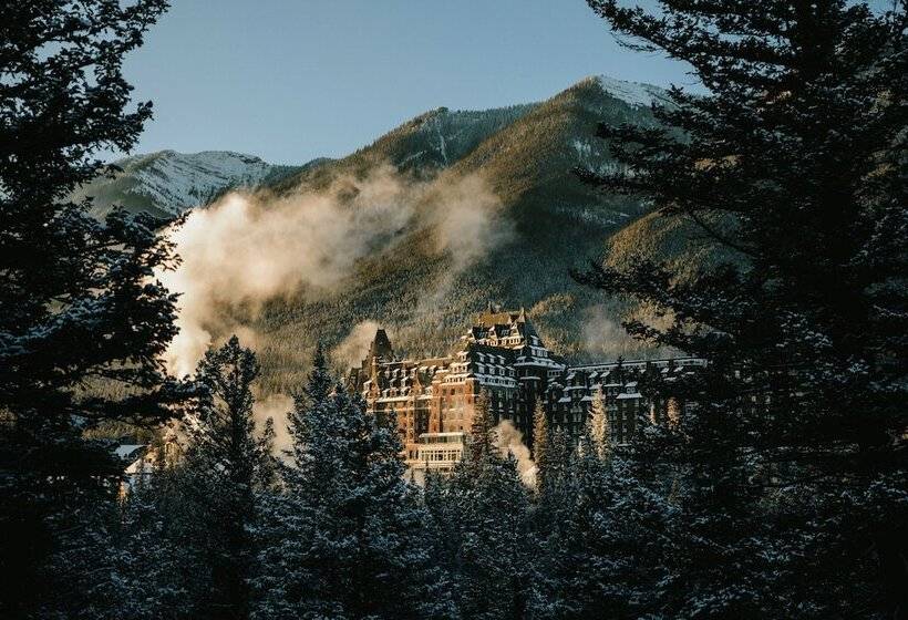 هتل Fairmont Banff Springs Gold Experience