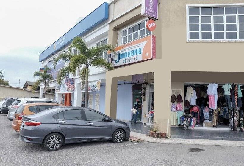 هتل Oyo 90180 Gemilang  Kerteh