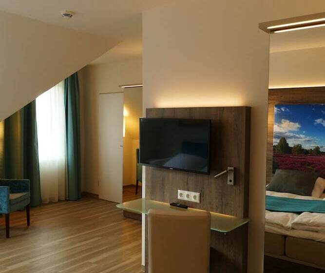 Meyn S Apartments &